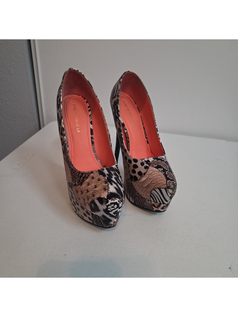 women's Shoe Republic LA multiple animal print platform pumps size 9